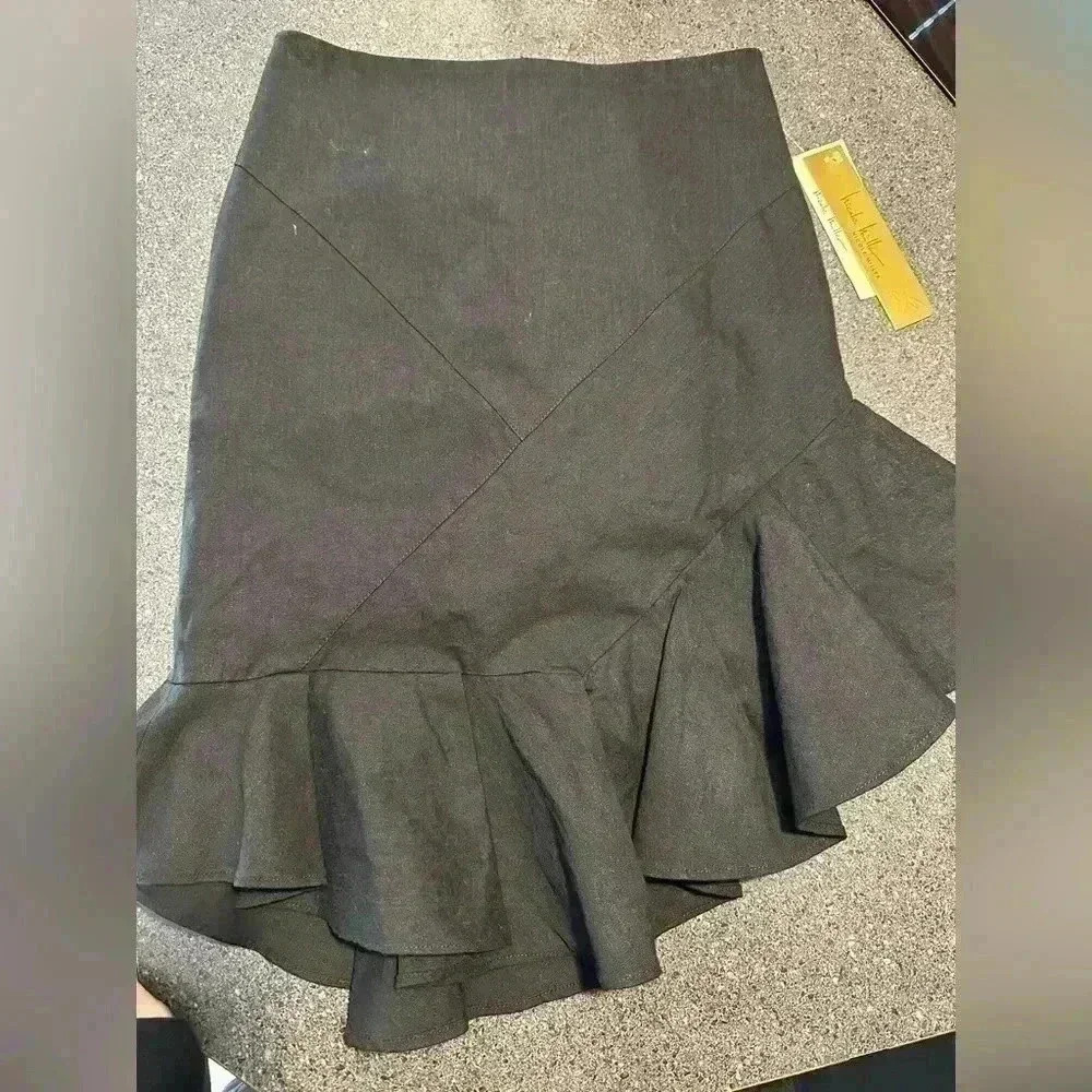 Nicole Miller Asymmetrical Ruffle Skirt 0 - Picture 1 of 3